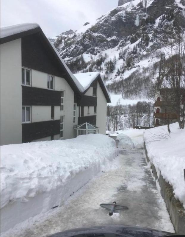 Holiday 88 Leukerbad Eksteriør billede